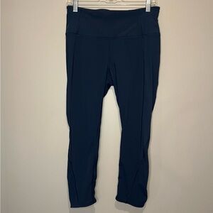 Lululemon size 10 crop legging high rise dark blue athletic pant
